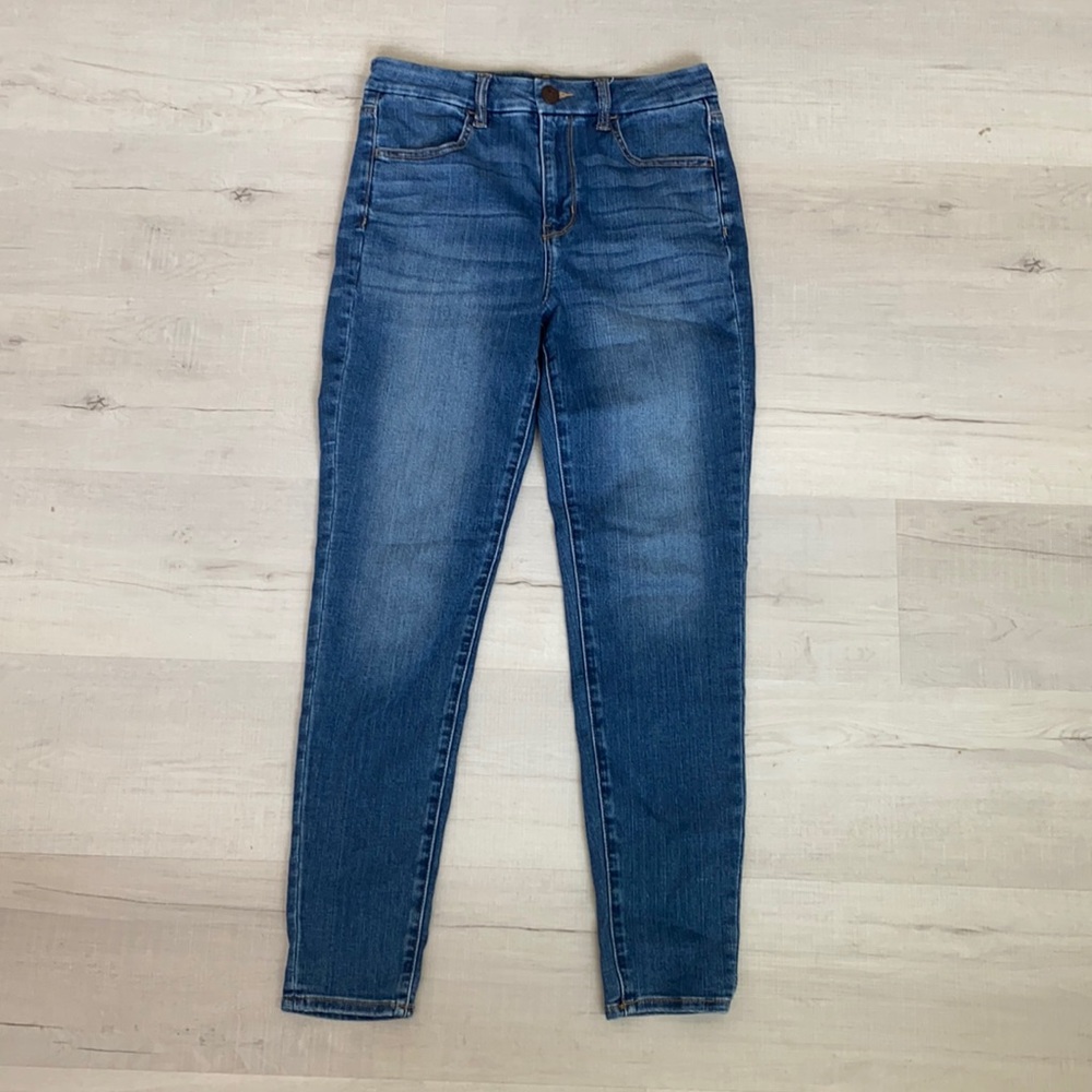 AE Skinny Jeans - Picture 2 of 5